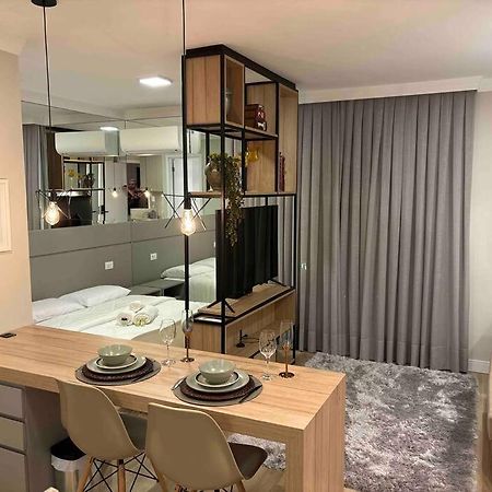 Studio Moderno Ap 52 Soho Life Curitiba Exterior foto